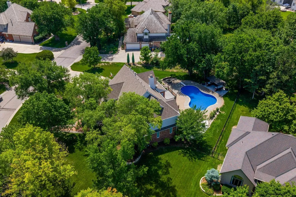 23 N Scottsdale Street Wichita KS 67230