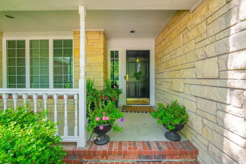 23 N Scottsdale Street Wichita KS 67230