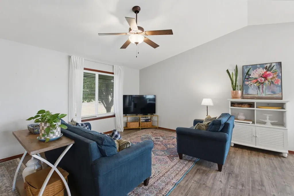 924 E Splitwood Way Street Derby KS 67037