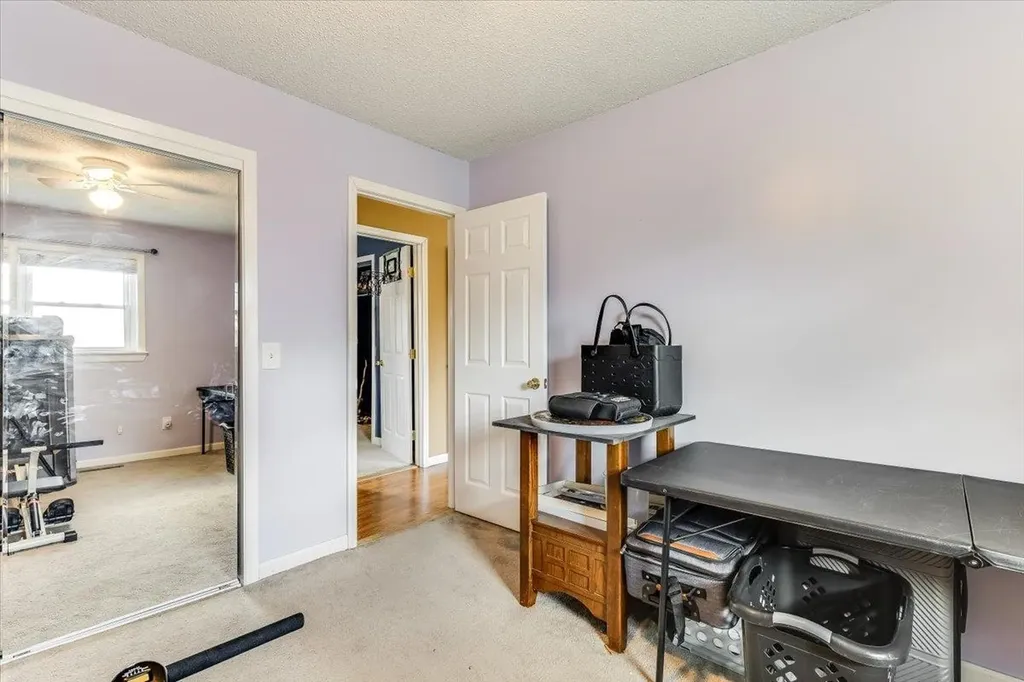 326 N Jane Street Haysville KS 67060-1341