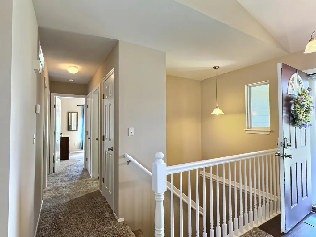 1422 E Prairie Hill Park City KS 67219