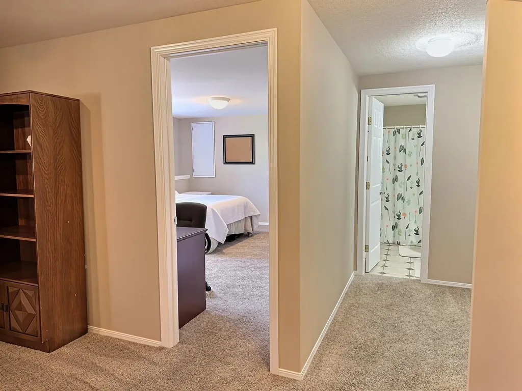 1422 E Prairie Hill Park City KS 67219