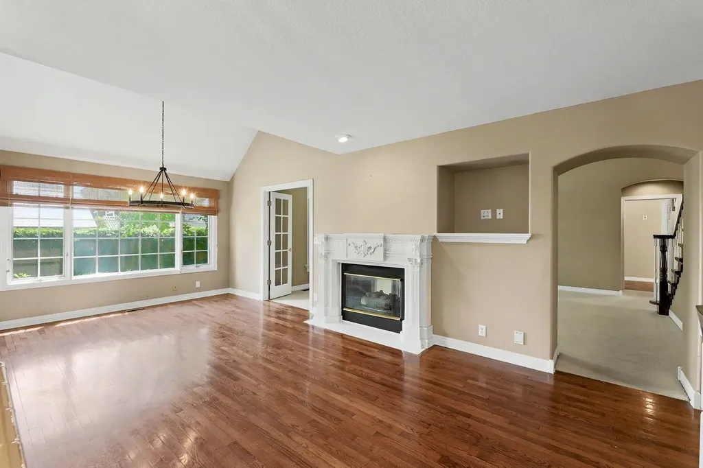 208 N Belmont Avenue Wichita KS 67208