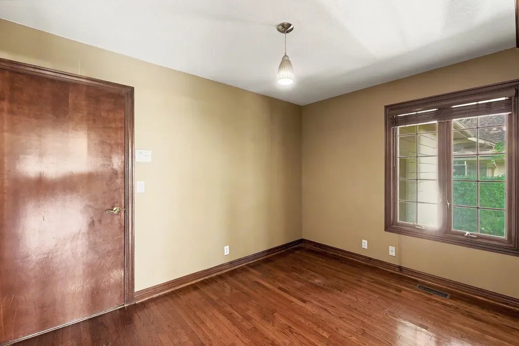 208 N Belmont Avenue Wichita KS 67208
