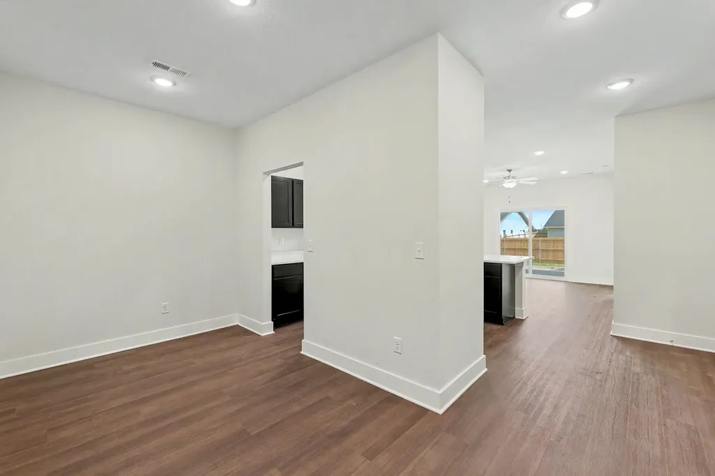 2939 S Cedar Crest Court Wichita KS 67235