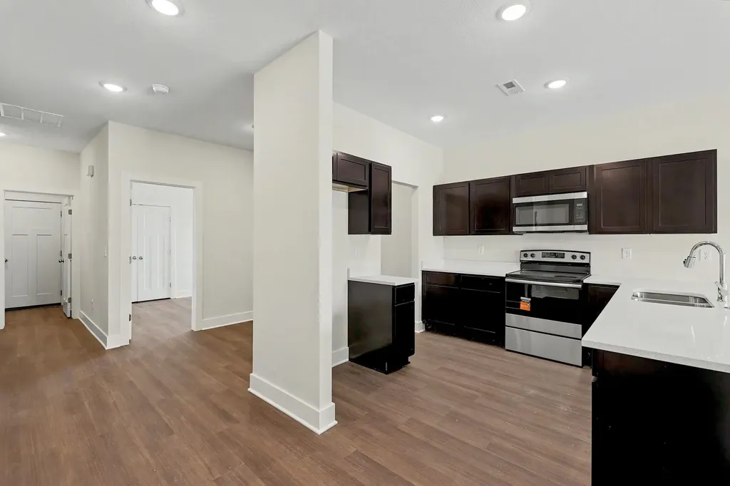 2939 S Cedar Crest Court Wichita KS 67235