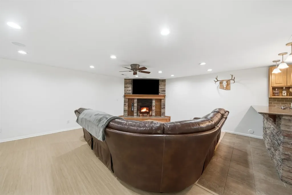 8018 W Palmetto Wichita KS 67205