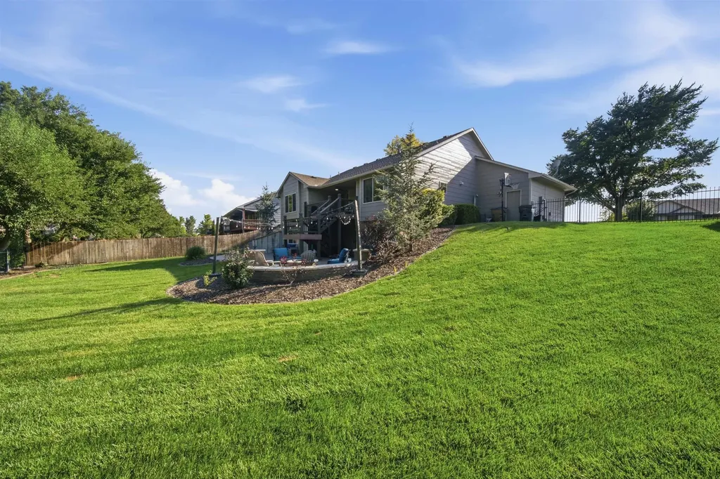 8018 W Palmetto Wichita KS 67205