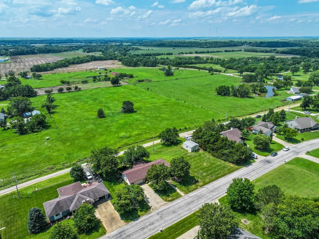 1009 Country Club Drive Eureka KS 67045