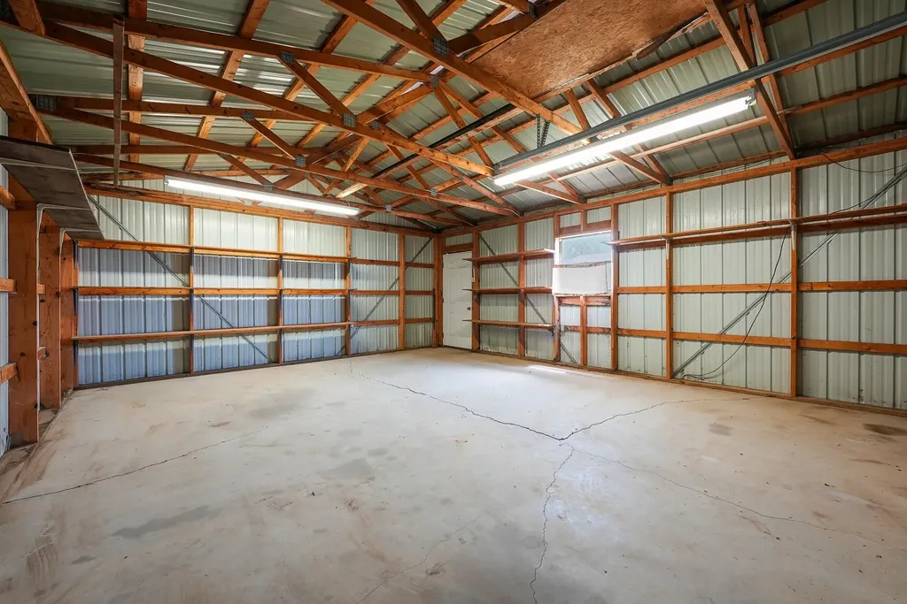 1009 Country Club Drive Eureka KS 67045
