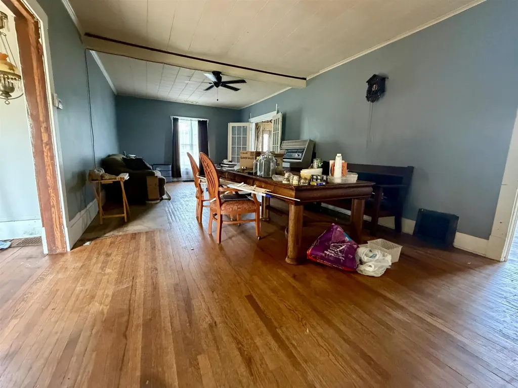 320 N Maple Eureka KS 67045