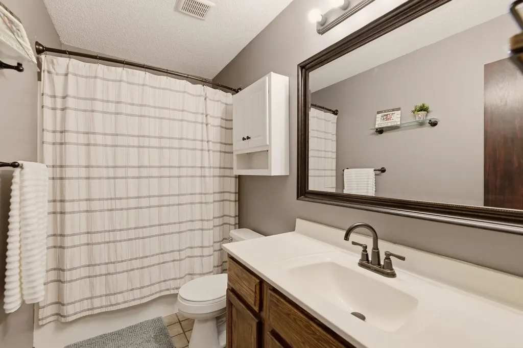11502 W Lydia Circle Wichita KS 67209