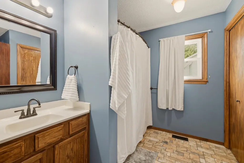 11502 W Lydia Circle Wichita KS 67209