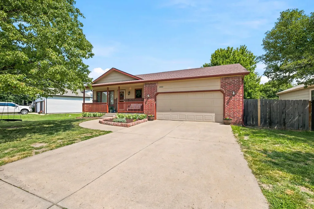 11502 W Lydia Circle Wichita KS 67209