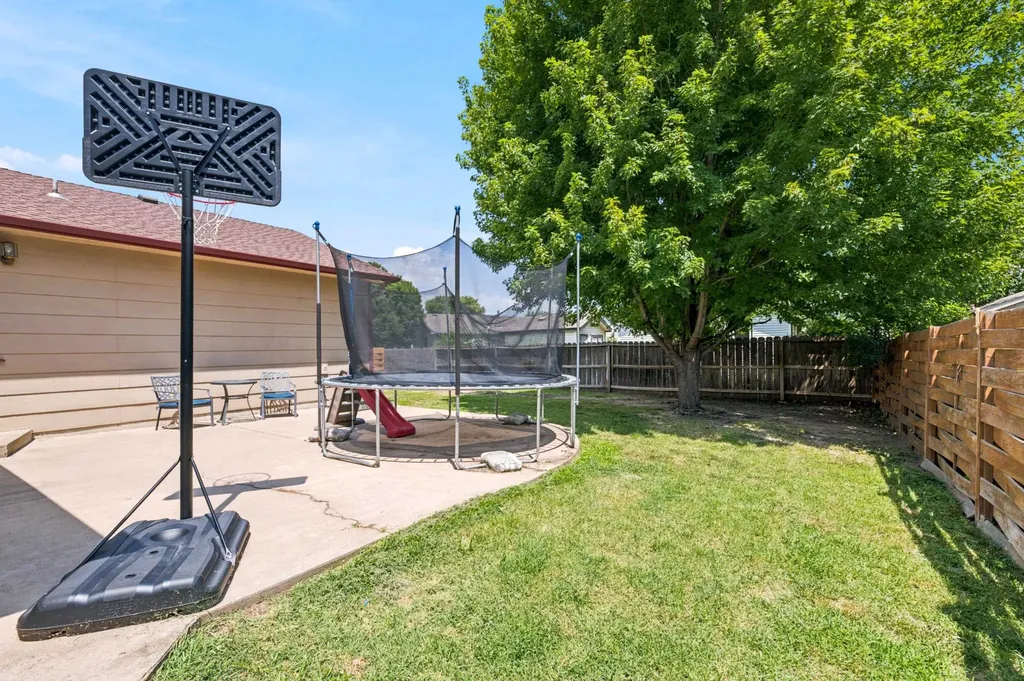 11502 W Lydia Circle Wichita KS 67209