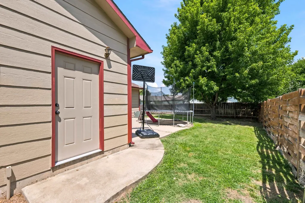 11502 W Lydia Circle Wichita KS 67209