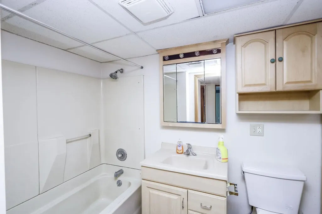 2928 N Amidon Wichita KS 67204
