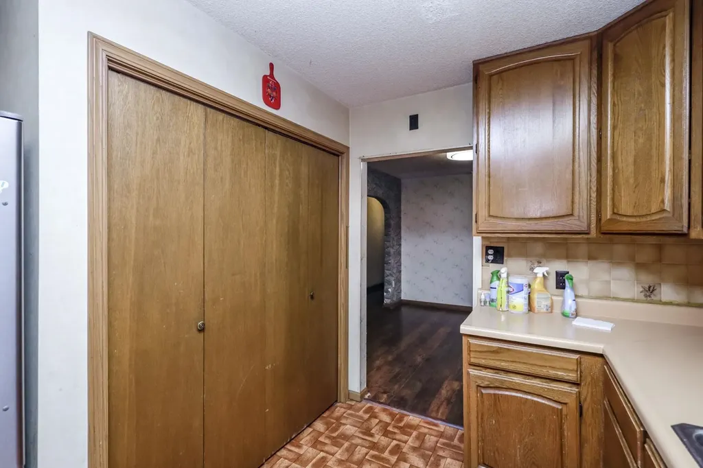 2928 N Amidon Wichita KS 67204