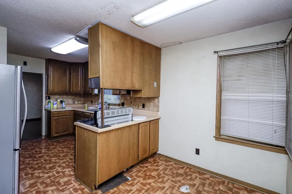 2928 N Amidon Wichita KS 67204