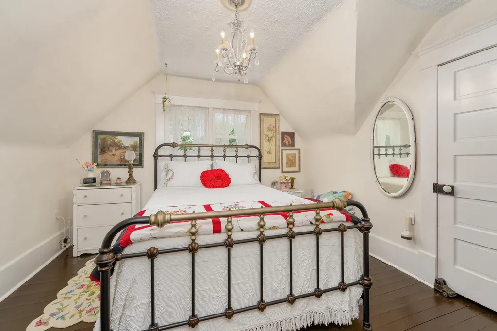 201 Filmore Street Cheney KS 67025