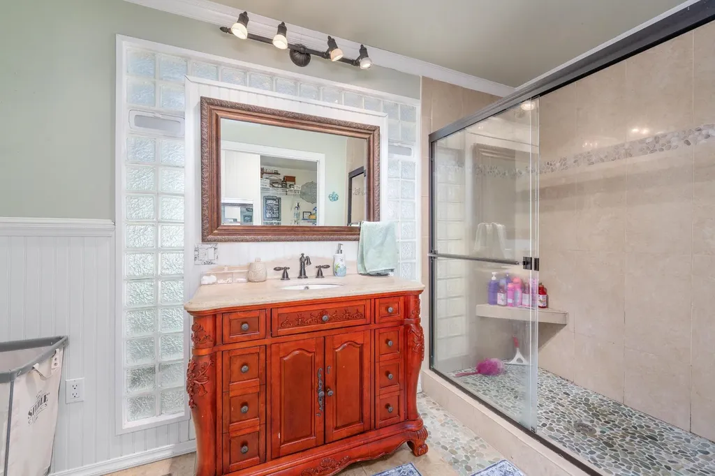 201 Filmore Street Cheney KS 67025