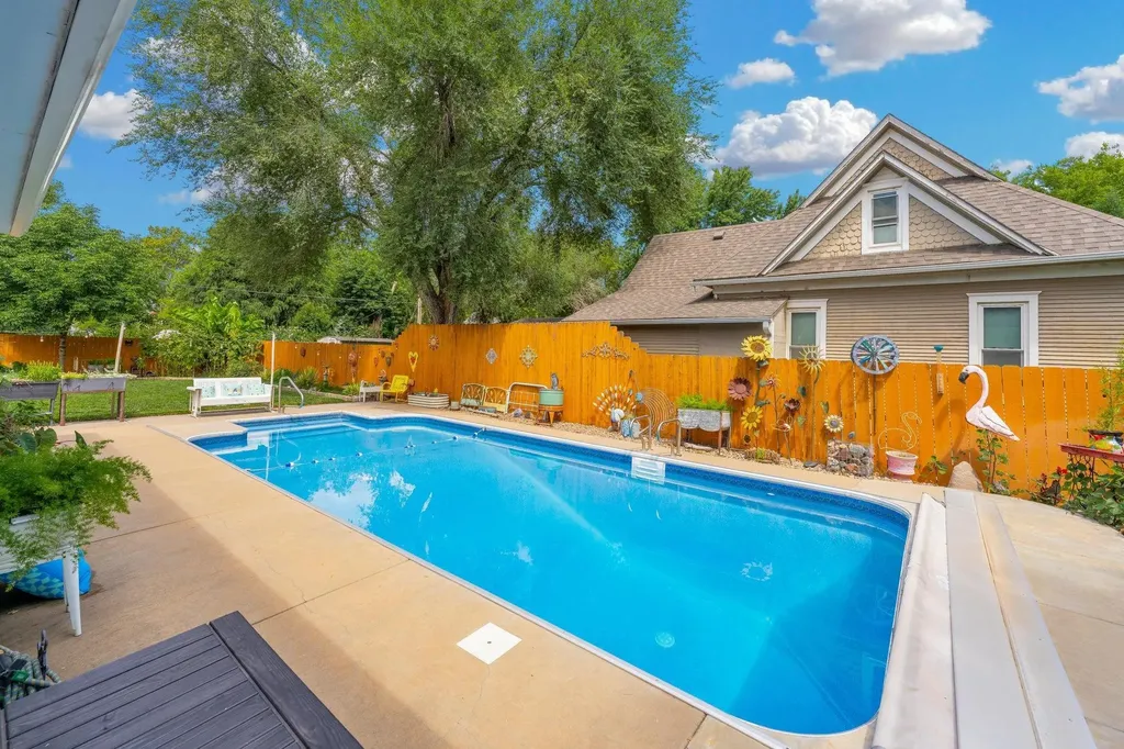 201 Filmore Street Cheney KS 67025