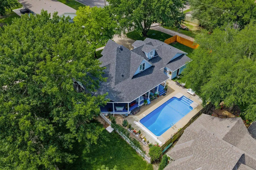 201 Filmore Street Cheney KS 67025