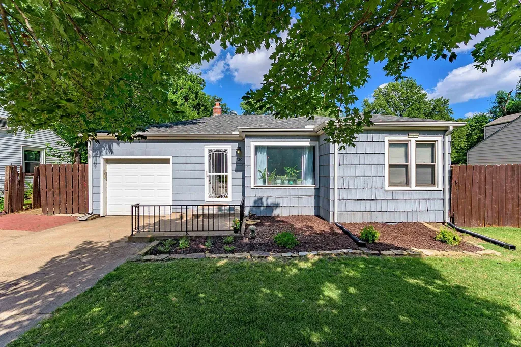 730 S Fountain Avenue Wichita KS 67218-2131
