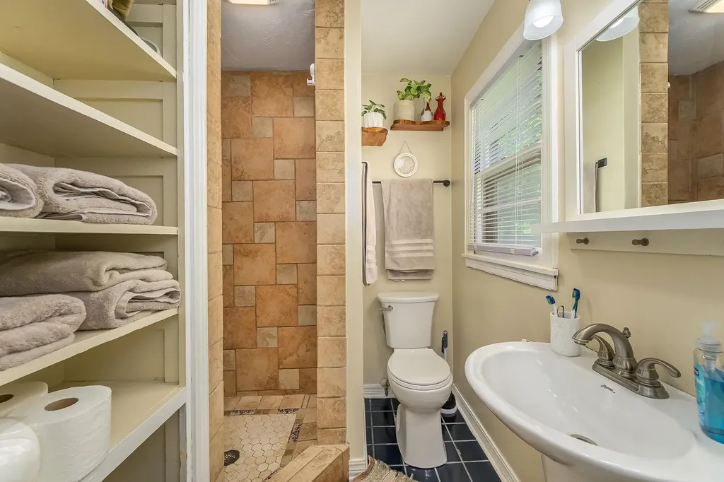 730 S Fountain Avenue Wichita KS 67218-2131