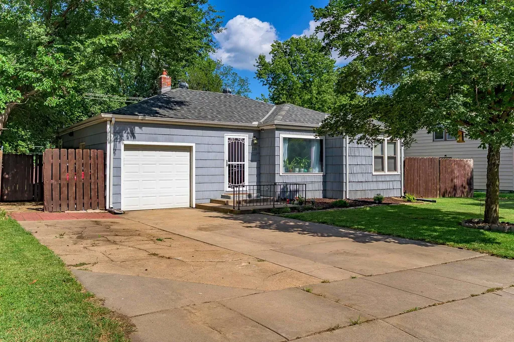 730 S Fountain Avenue Wichita KS 67218-2131