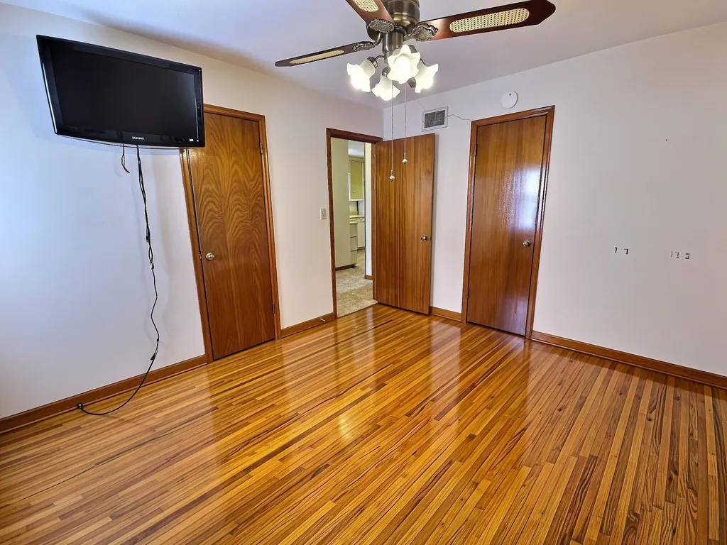 5913 E Bellaire Street Wichita KS 67218