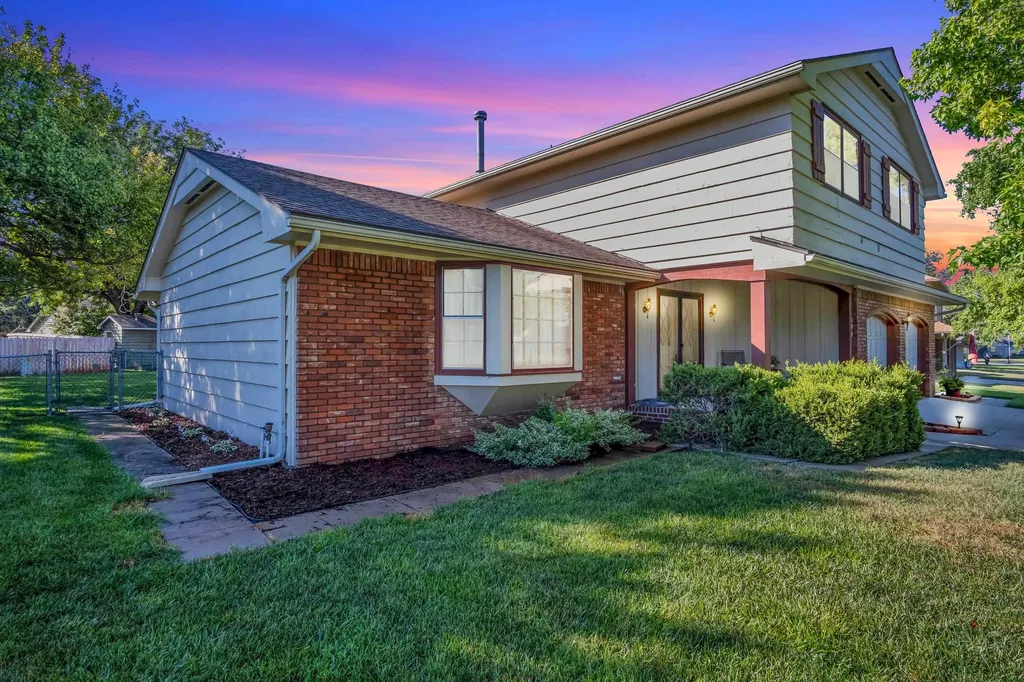 304 Rolling Hills Drive Newton KS 67114