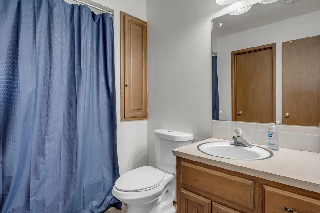 304 Rolling Hills Drive Newton KS 67114