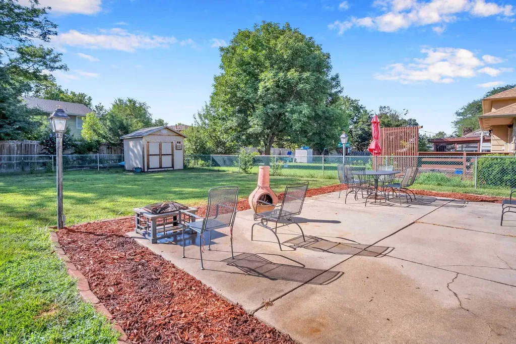 304 Rolling Hills Drive Newton KS 67114