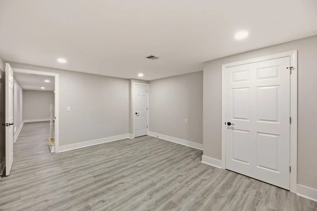 2200 W 51st Street Wichita KS 67204