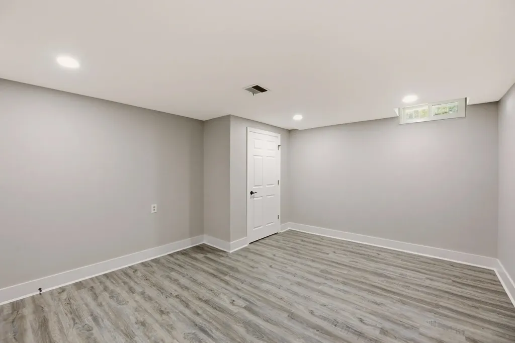 2200 W 51st Street Wichita KS 67204