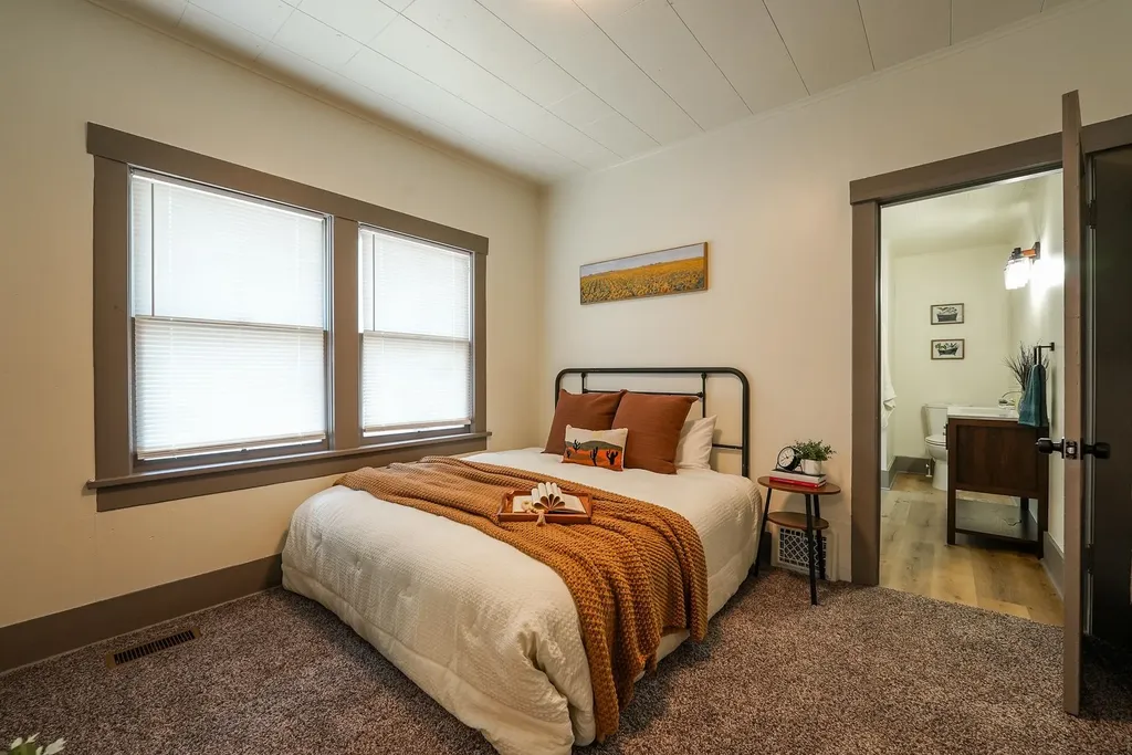 1126 W 1st Avenue El Dorado KS 67042