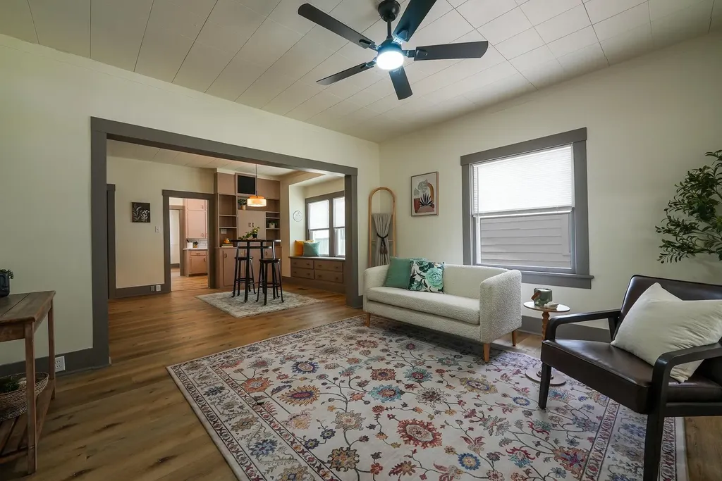 1126 W 1st Avenue El Dorado KS 67042