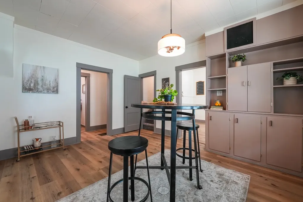 1126 W 1st Avenue El Dorado KS 67042