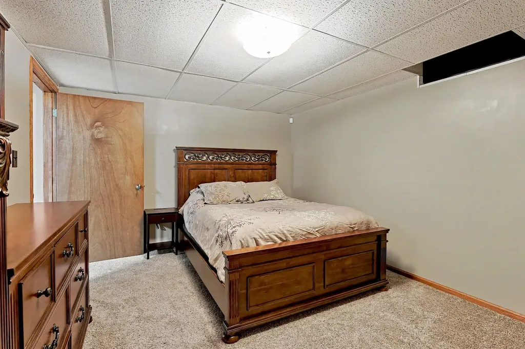 514 W 54th Street S Wichita KS 67217