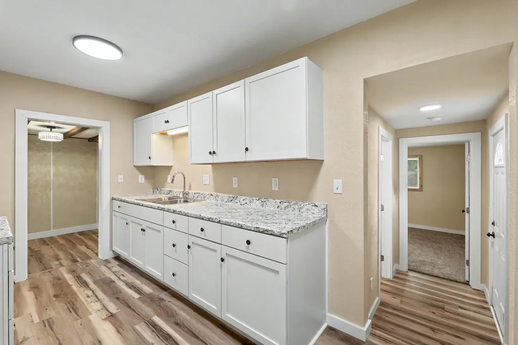1800 S Millwood Wichita KS 67213