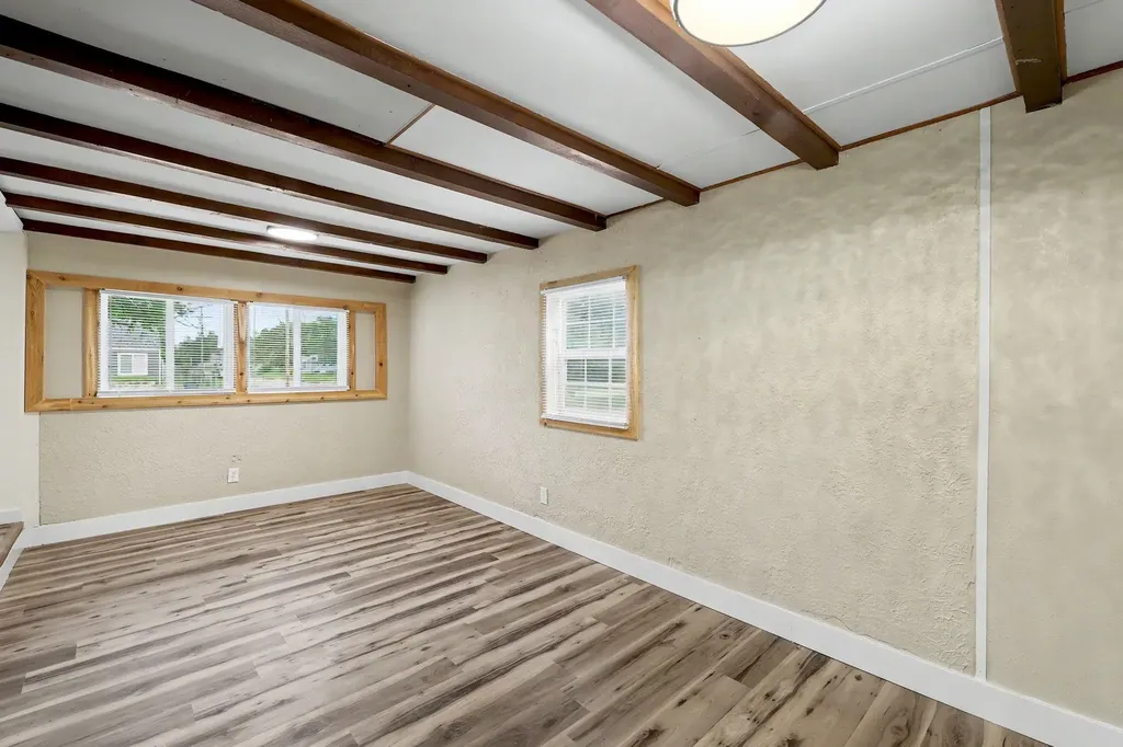 1800 S Millwood Wichita KS 67213