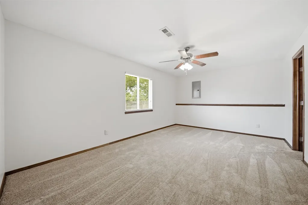 308 W Waterford Court Andover KS 67002