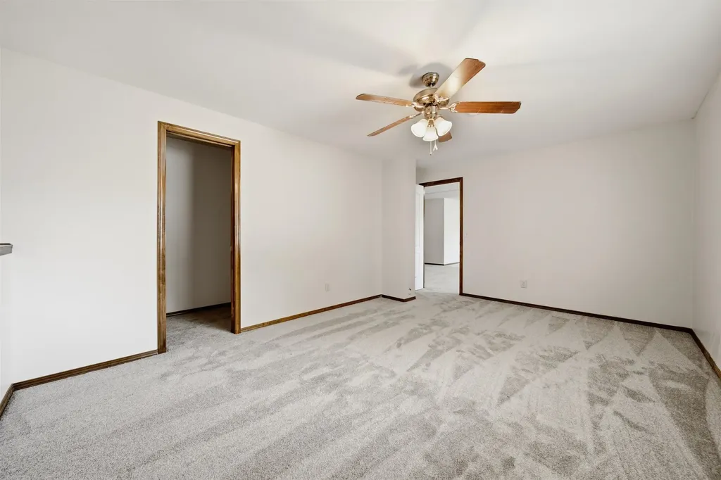 308 W Waterford Court Andover KS 67002