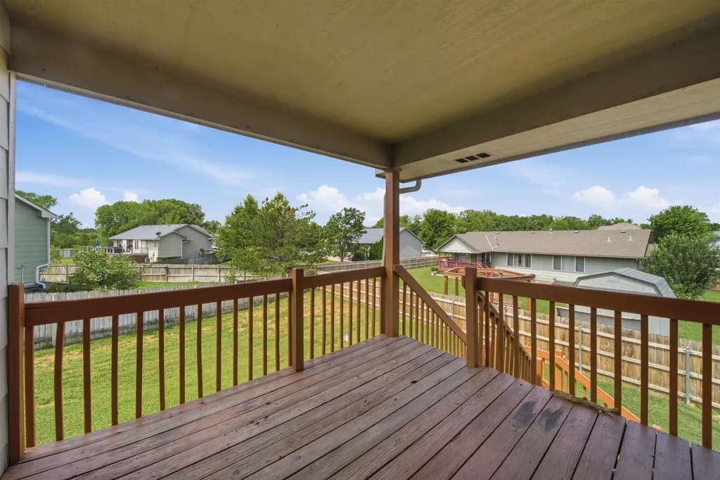 308 W Waterford Court Andover KS 67002