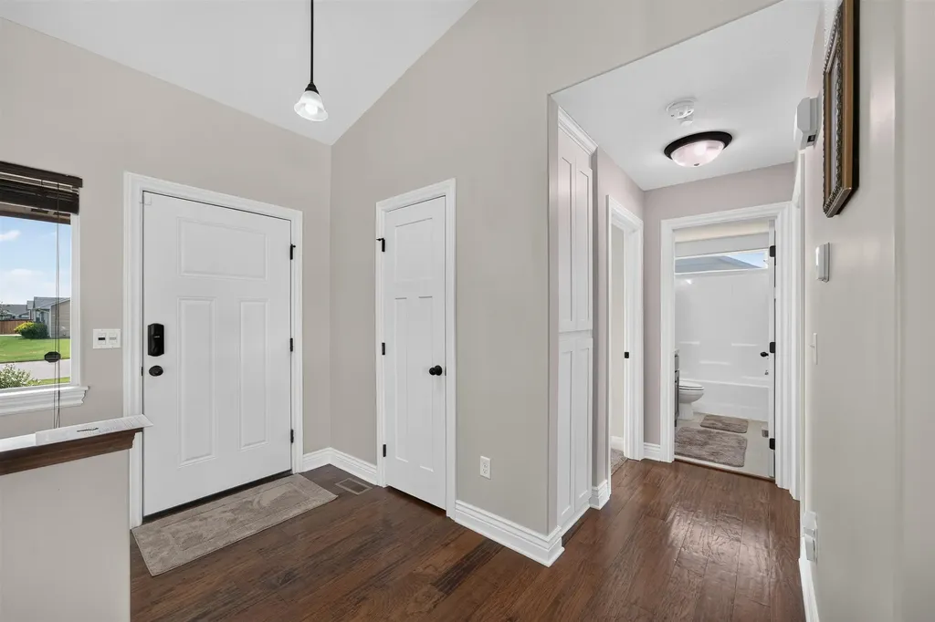 1613 N Kentucky Wichita KS 67235