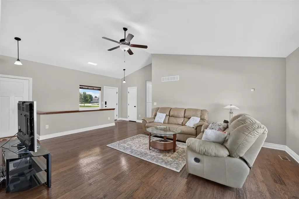 1613 N Kentucky Wichita KS 67235
