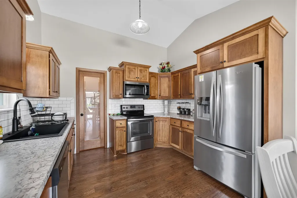 1613 N Kentucky Wichita KS 67235