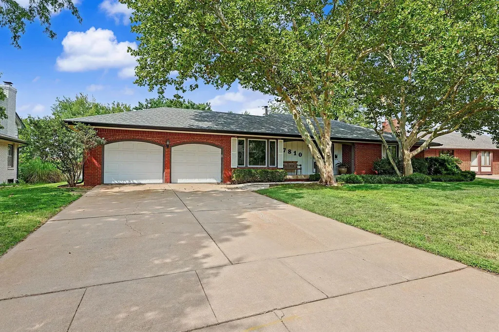 7810 E Pagent Lane Wichita KS 67206
