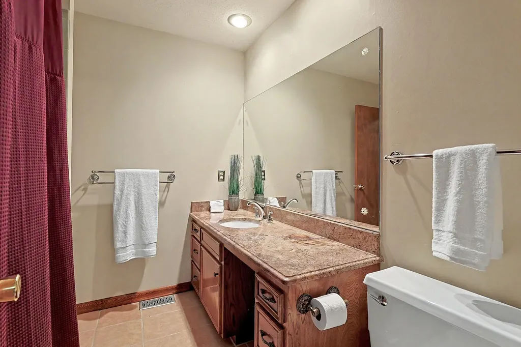 7810 E Pagent Lane Wichita KS 67206